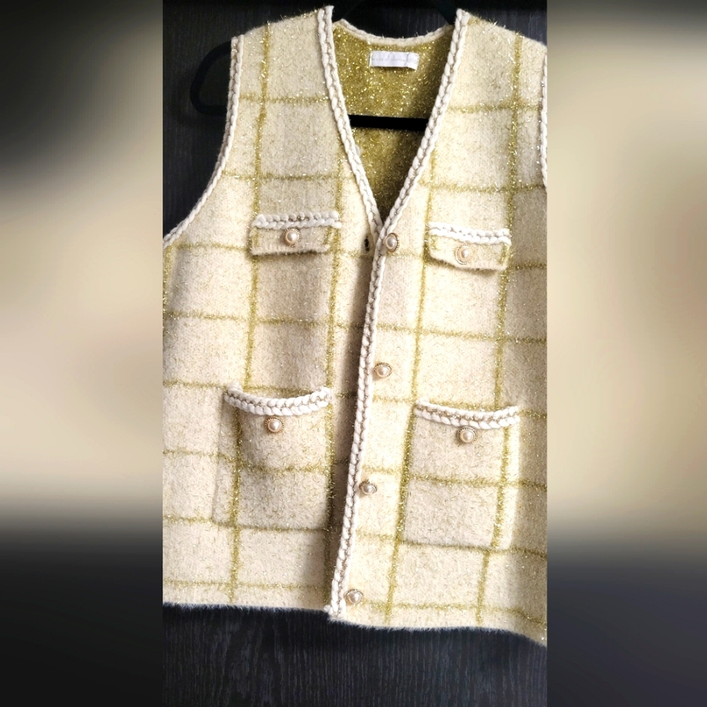House of Harlow 1960 Cream Gold Pearl Embellished Button Vest One Size